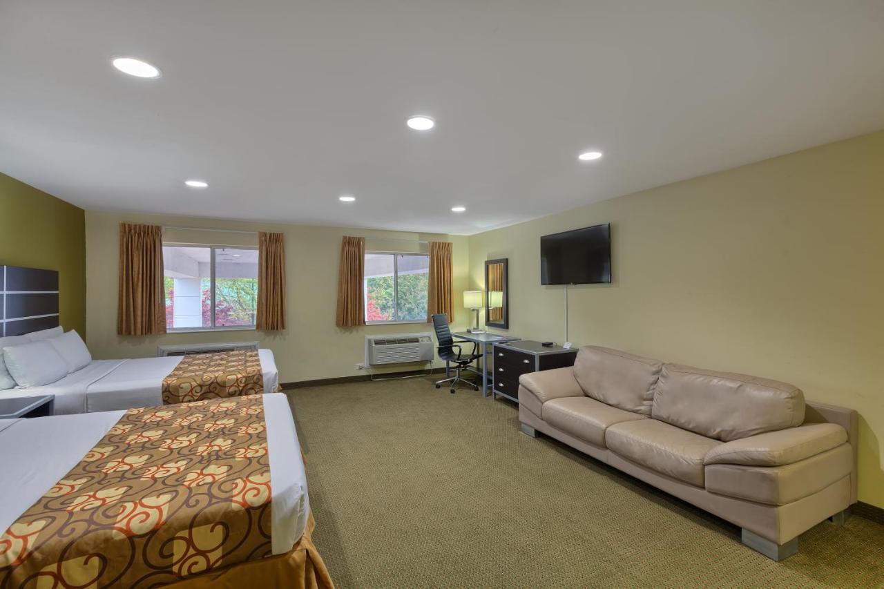 Country Hearth Inn Of Knightdale Εξωτερικό φωτογραφία